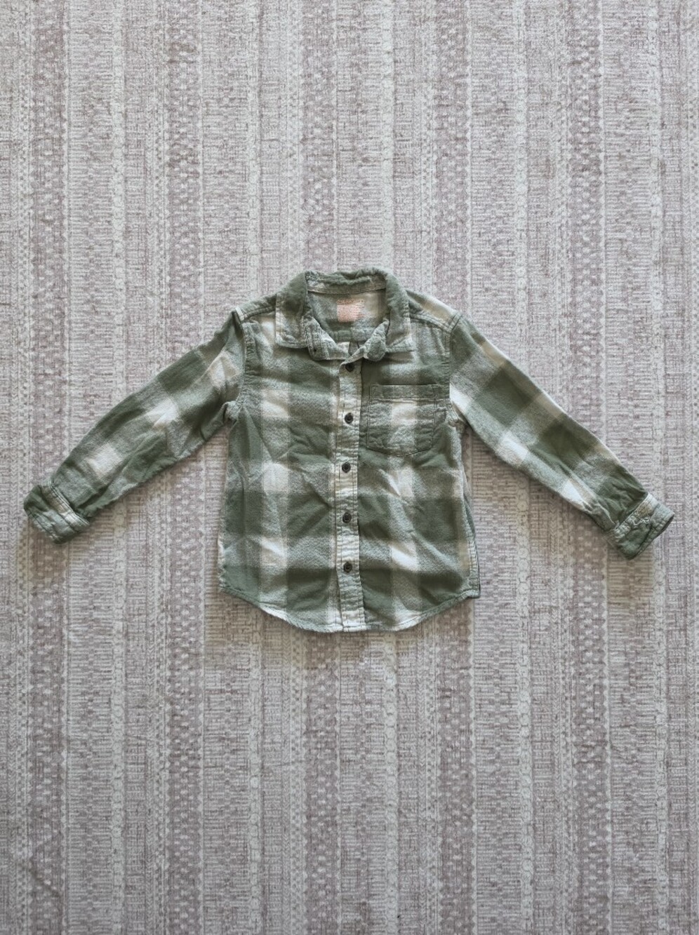Cat & Jack Green Plaid Long-Sleeve Flannel Shirt - Size XS (4/5)